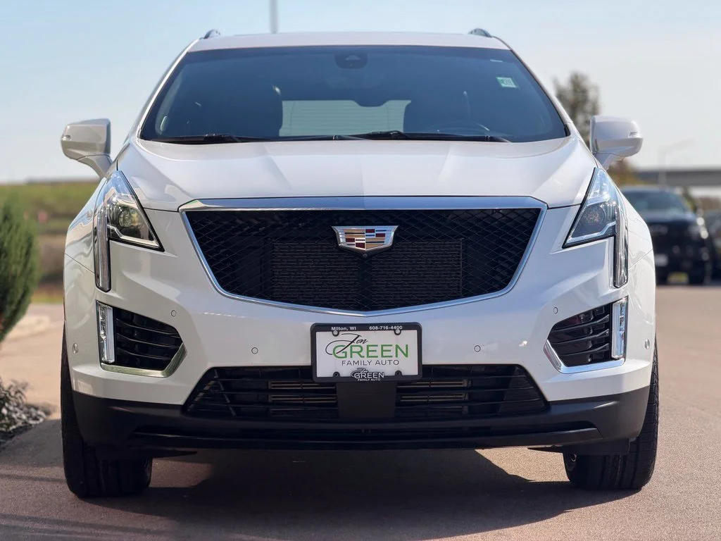 Used 2023 White Cadillac Sport image 6