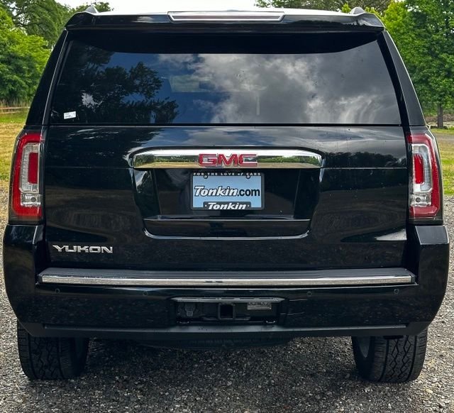 Used 2017 Onyx Black GMC Denali image 8