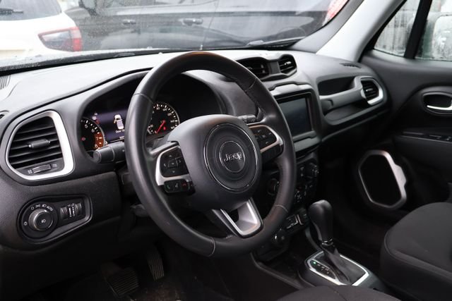 Used 2021 Black Jeep Latitude image 7