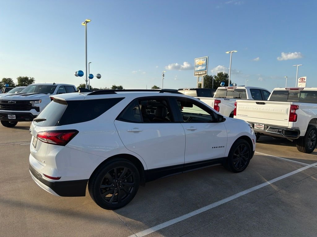 Used 2023 White Chevrolet RS image 2