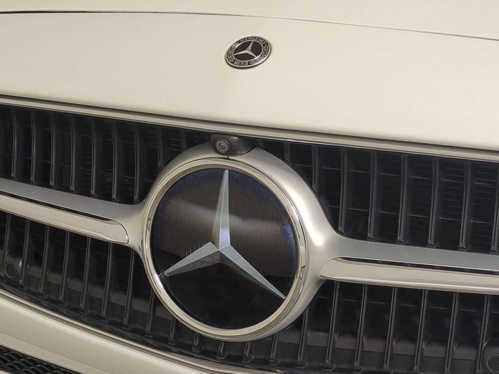 Used 2023 White Mercedes-Benz C 300 image 13