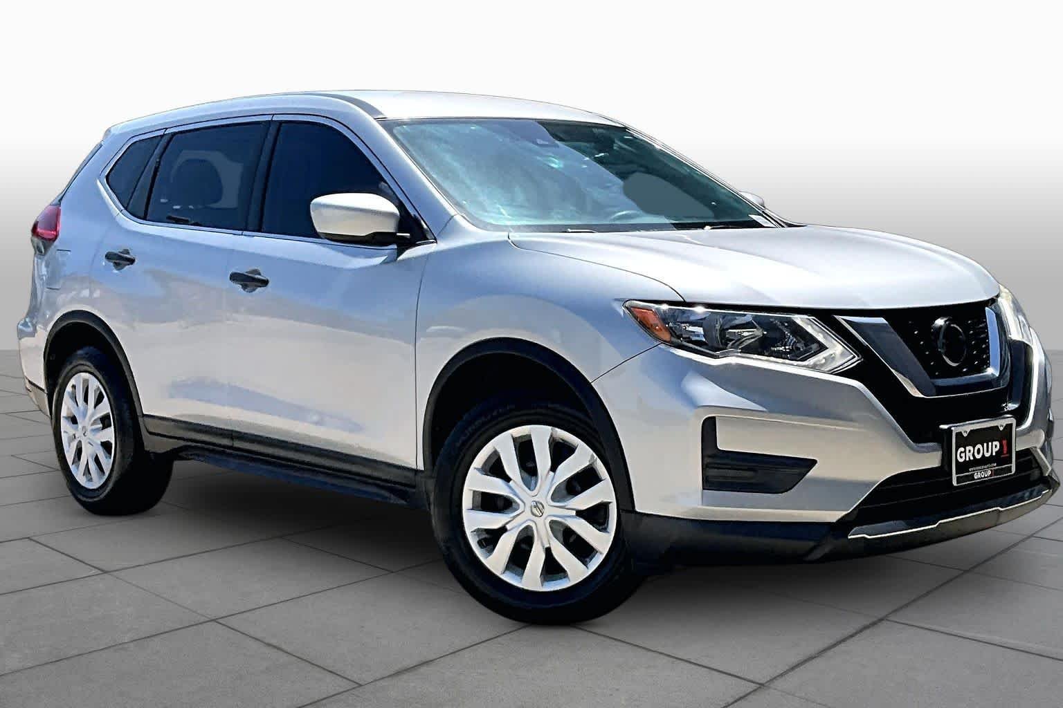 Used 2020 Brilliant Silver Metallic Nissan S image 3