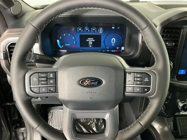 New 2026 Carbonized Gray Metallic Ford Lariat image 17