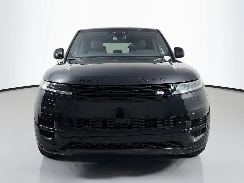 New 2027 Santorini Black Land Rover SE image 2
