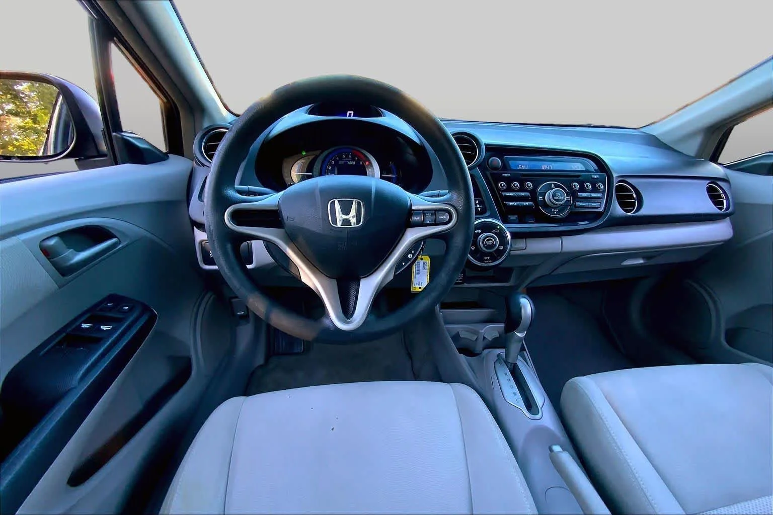 Used 2011 Crystal Black Pearl Honda LX image 5
