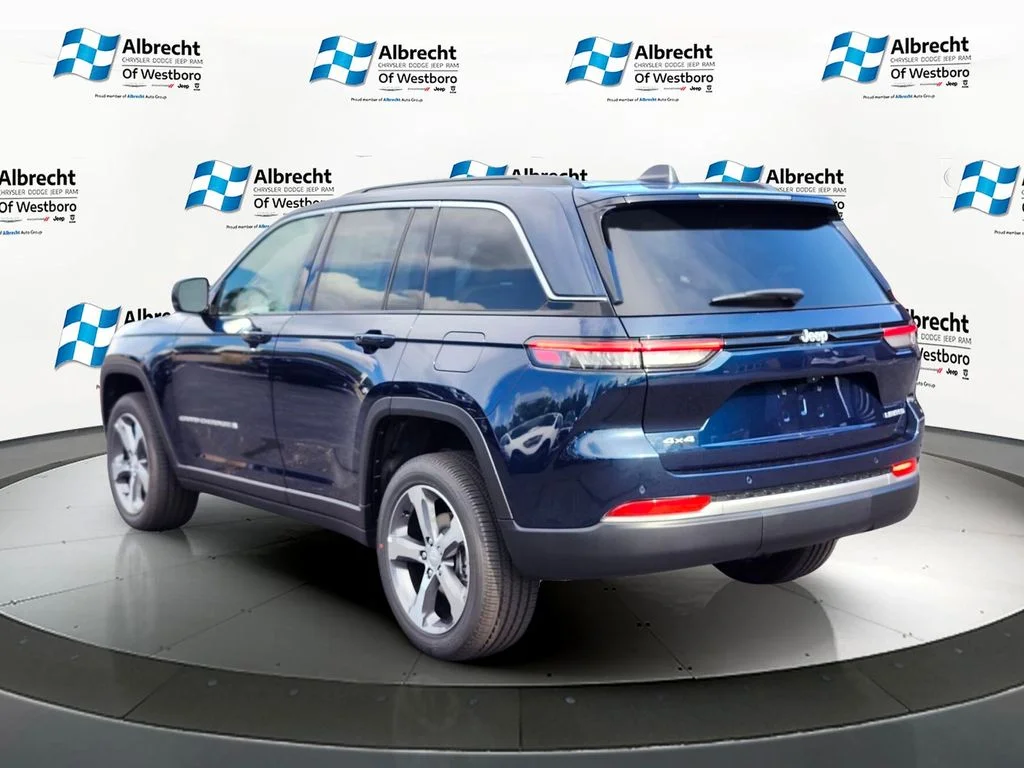 New 2026 Fathom Blue Pearlcoat Jeep Limited image 3