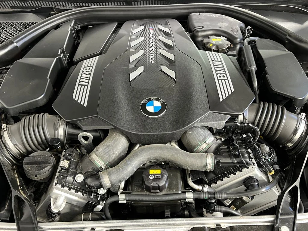 Used 2020 White BMW M850i xDrive Gran Coupe image 9