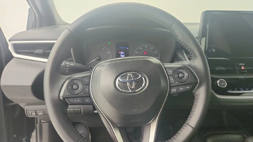 Used 2025 Black Toyota SE image 16