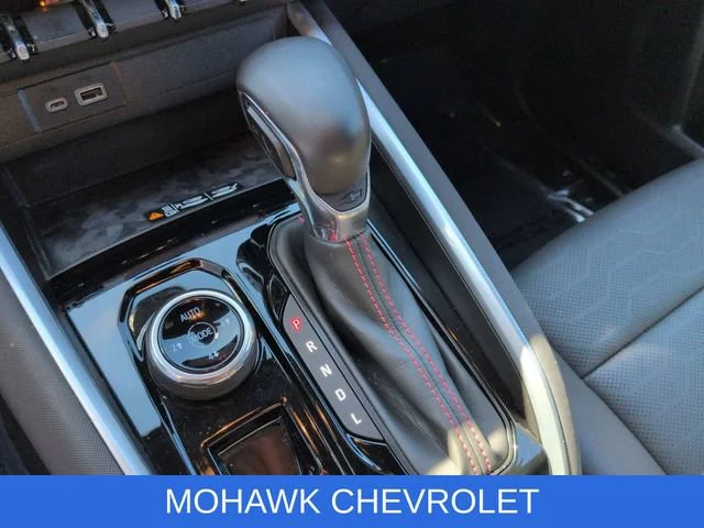 Used 2023 Radiant Red Tintcoat Chevrolet Z71 image 17
