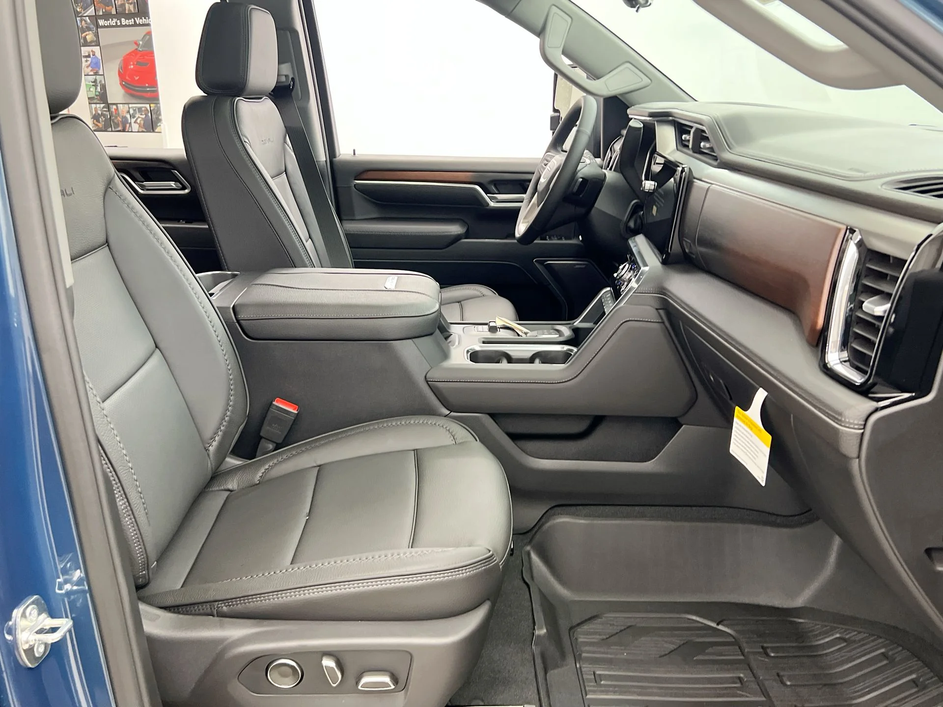 2026 GMC Sierra 2500HD Denali - Photo 85