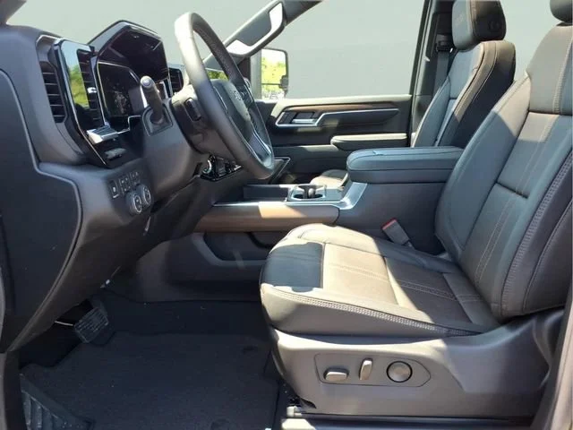 New 2026 Black Chevrolet High Country image 16