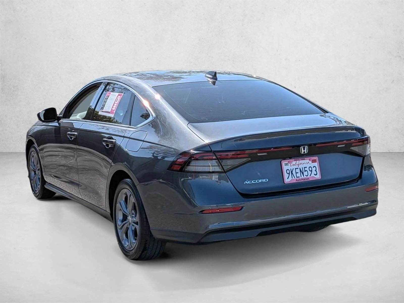 Used 2024 Meteorite Gray Metallic Honda EX image 8