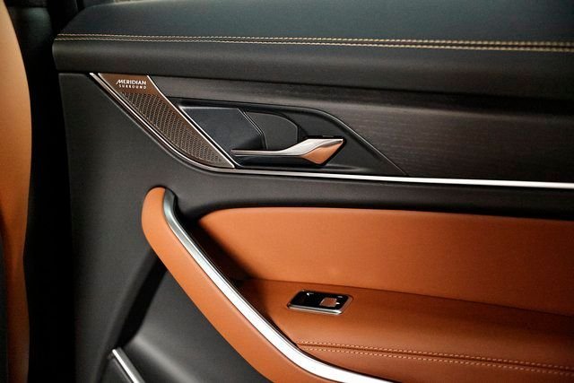 2026 Jaguar F-Pace R-Dynamic S - Photo 27