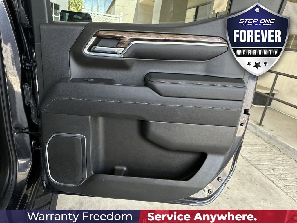 Used 2023 Gray Chevrolet RST image 32