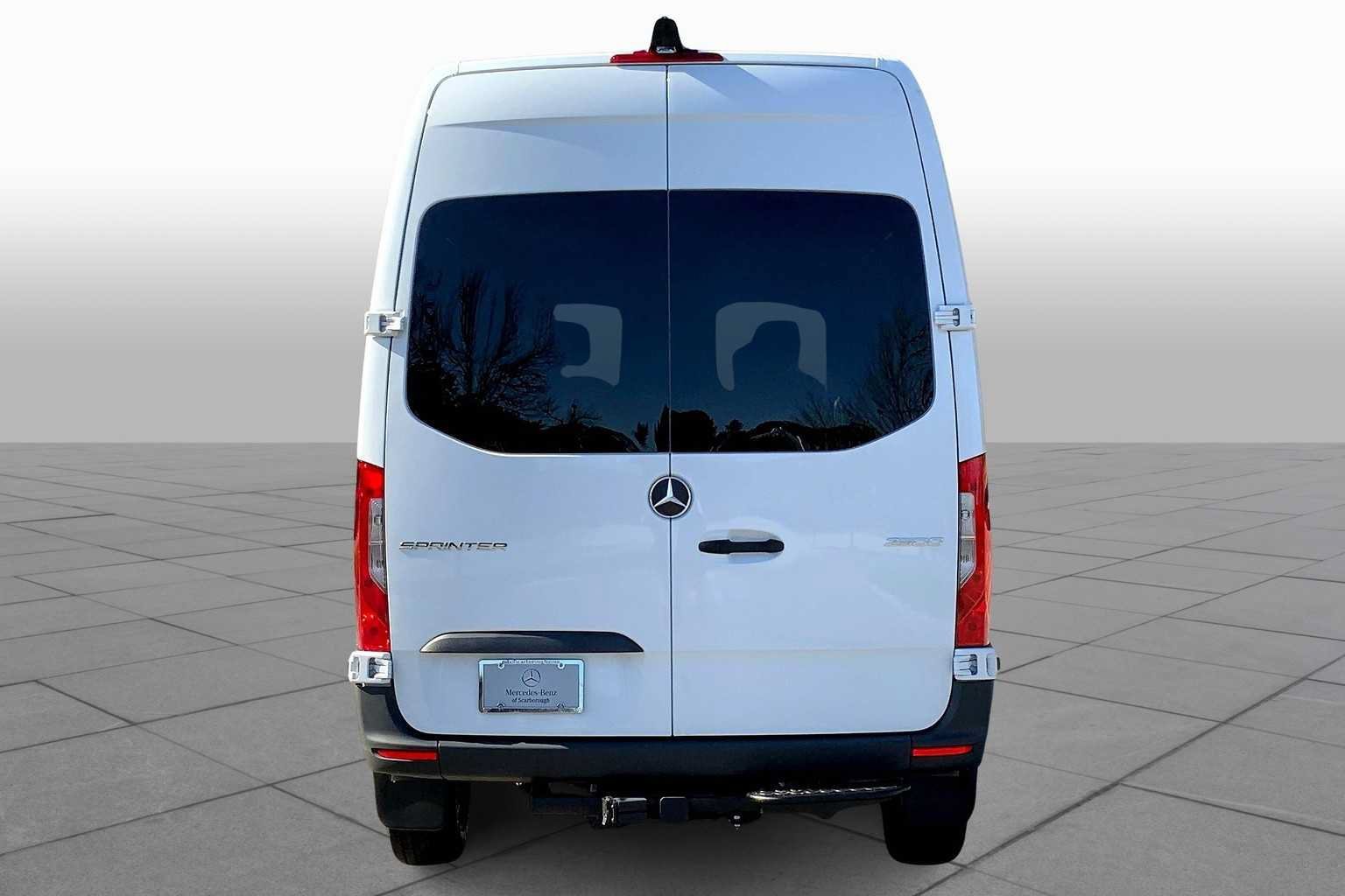 New 2026 Arctic White Mercedes-Benz  image 4