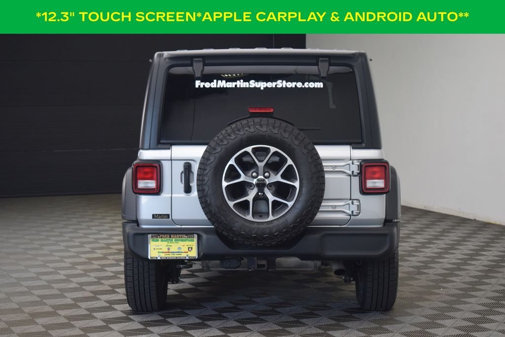 Used 2024 Silver Zynith Clearcoat Jeep Sport S image 9
