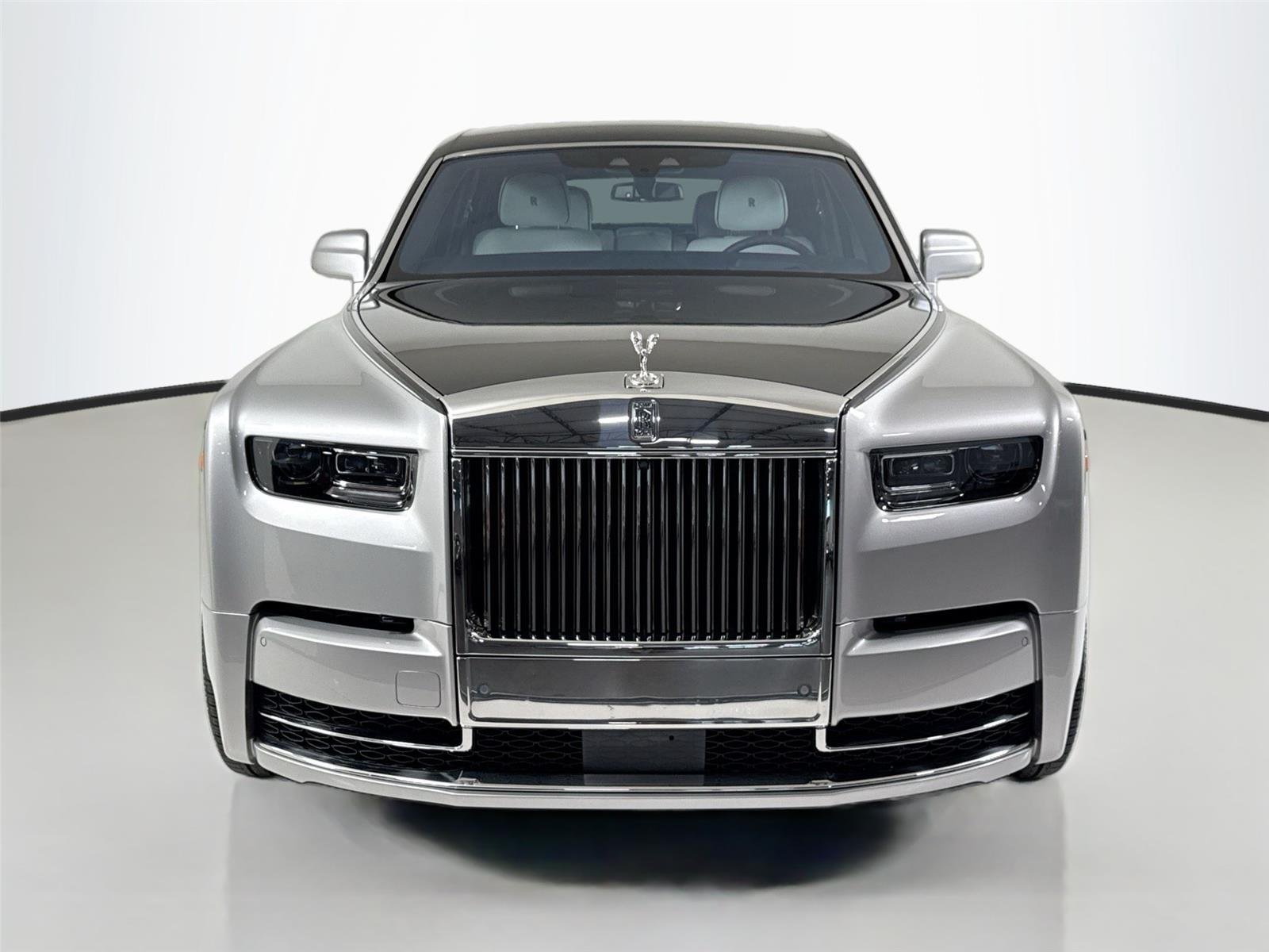 Used 2023  Rolls-Royce  image 11