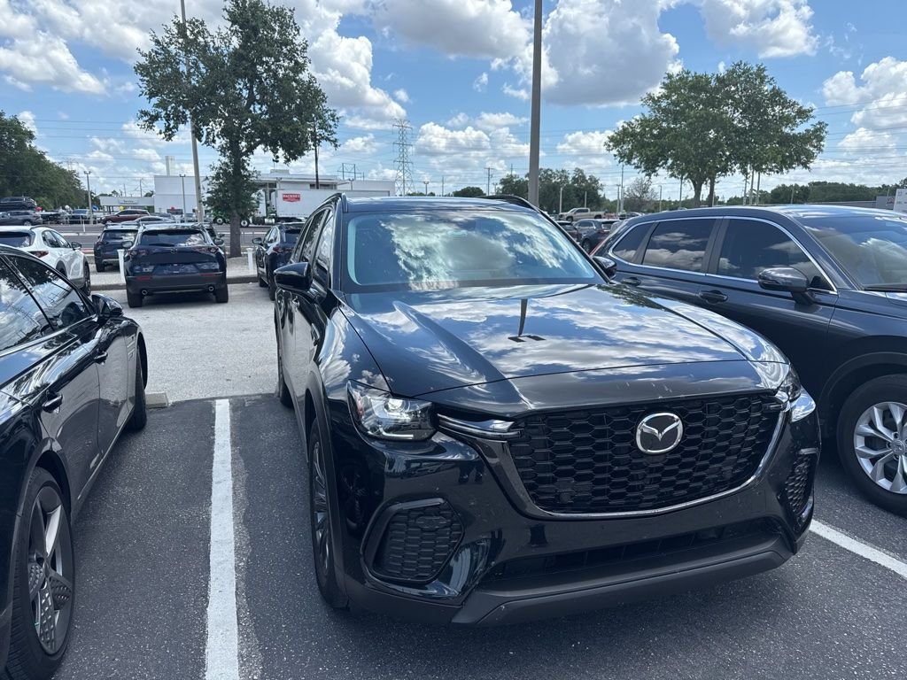 2025 Mazda CX-70 3.3 Turbo Preferred AWD's photo