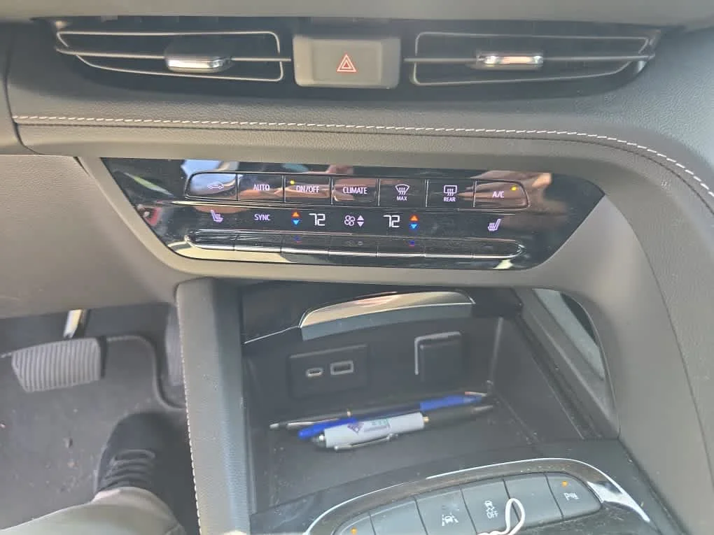 Used 2022 Cinnabar Metallic Buick Preferred image 19