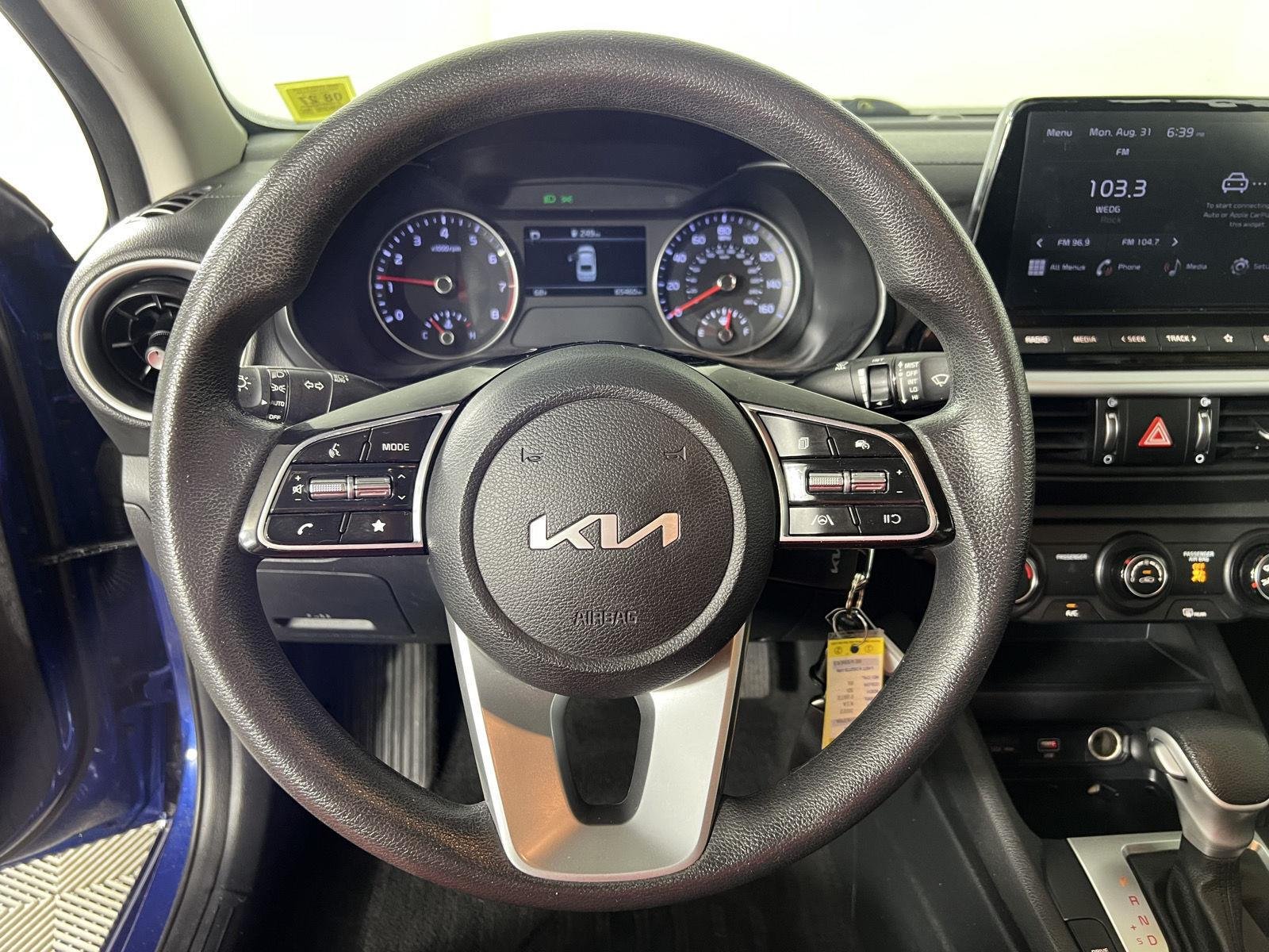 Used 2022 Deep Sea Blue Kia LXS image 28