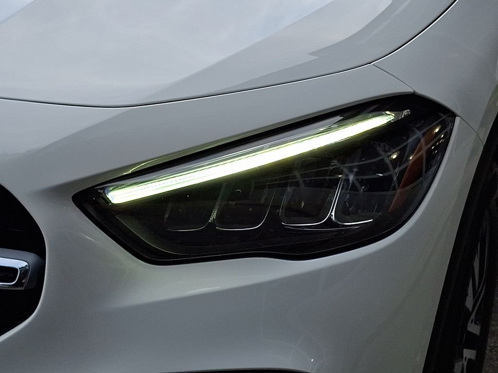 Certified Used 2026 White Mercedes-Benz GLA 250 image 9