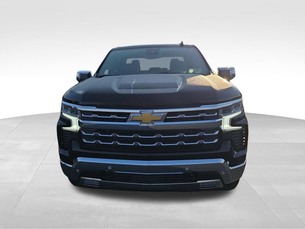 2026 Chevrolet Silverado 1500 LTZ - Photo 8