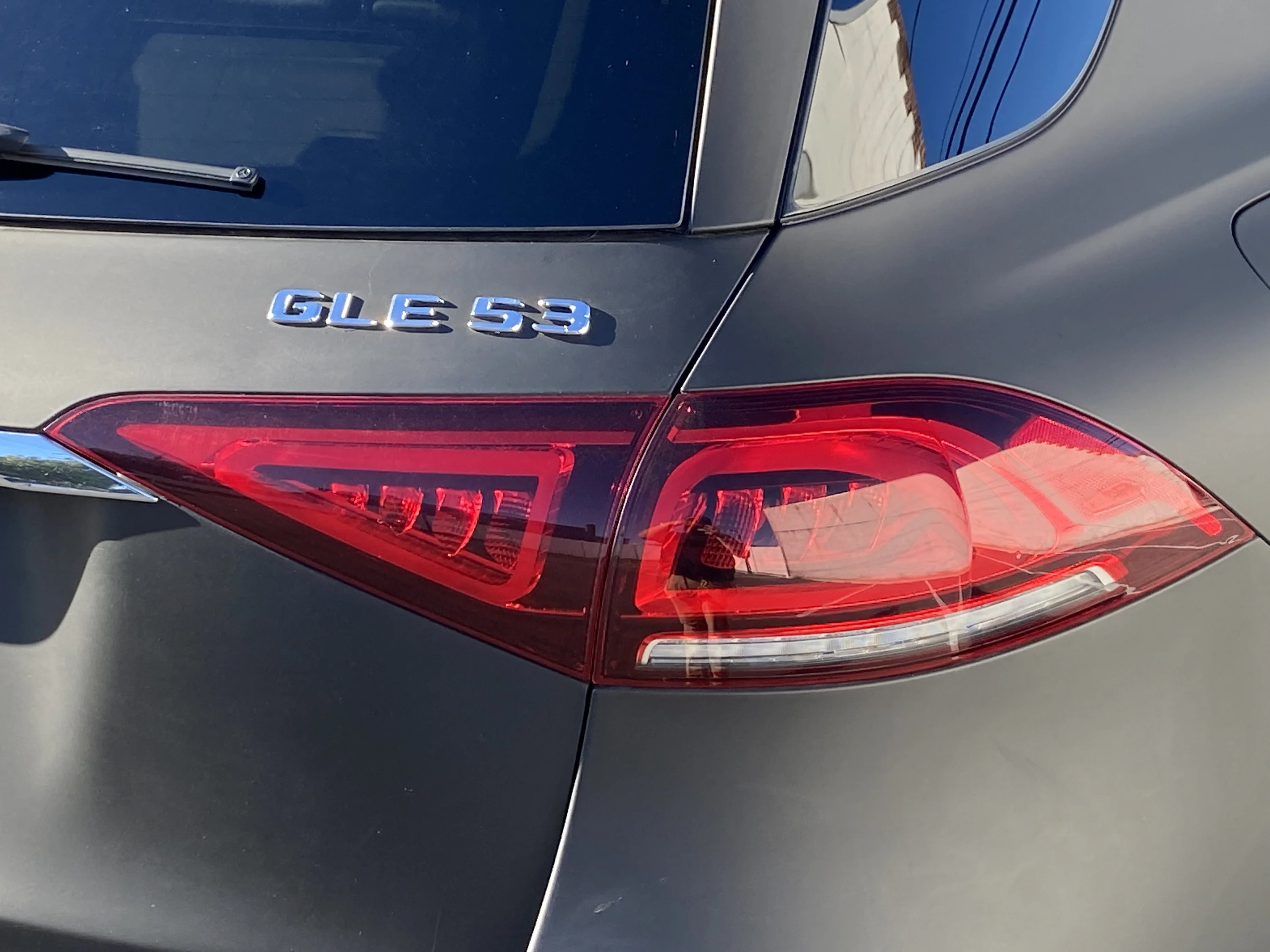 Used 2021 Obsidian Black Metallic Mercedes-Benz AMG® GLE 53 image 46