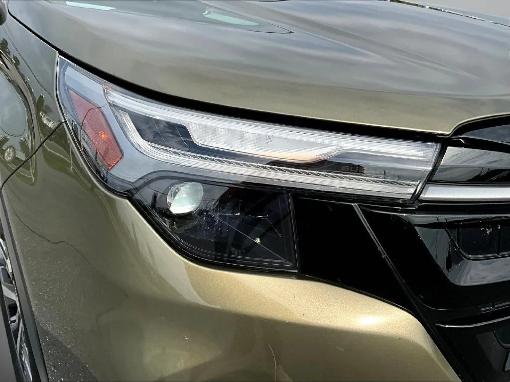 Used 2025 Brown Subaru Touring image 34