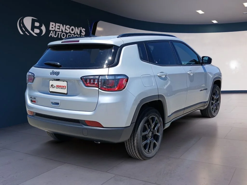 New 2026 Silver Jeep Latitude image 5