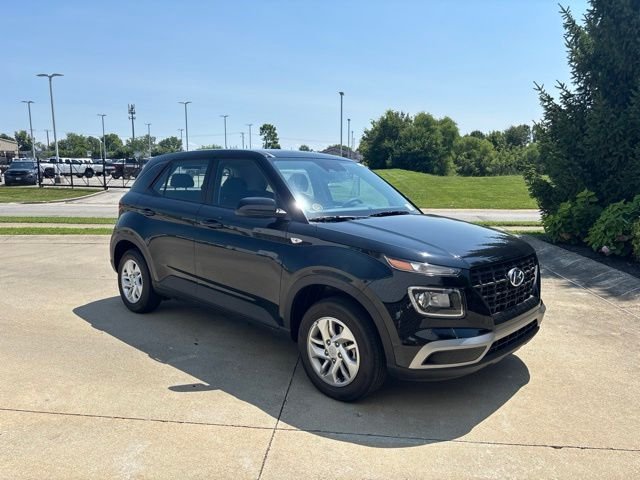 New 2026 Onyx Black Hyundai SE image 32