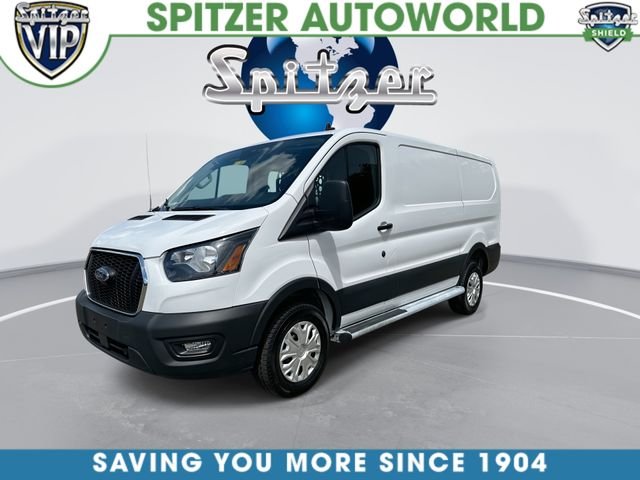 Used 2025 White Ford Base image 4