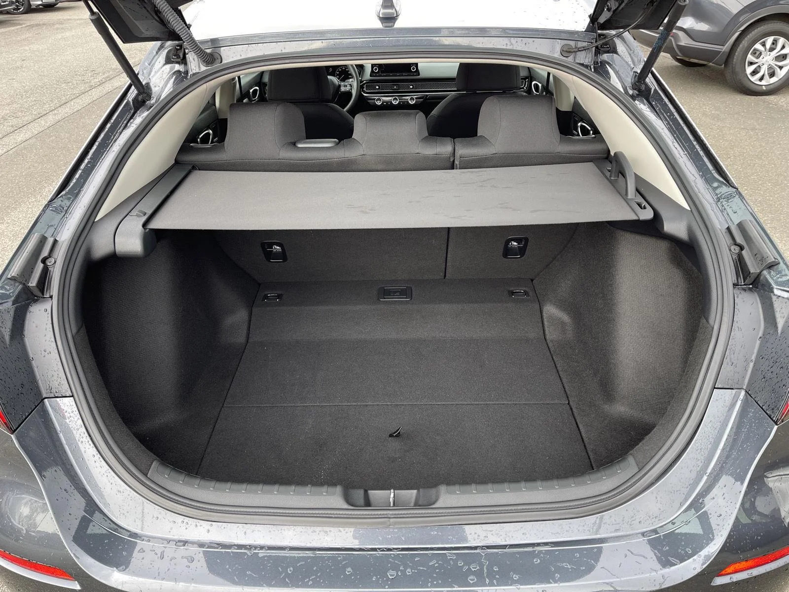 Used 2022 Meteorite Gray Metallic Honda LX image 15