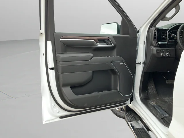 2026 GMC Sierra 1500 SLT - Photo 29