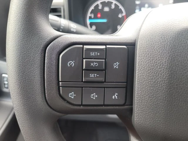 New 2026 Oxford White Ford XL image 26