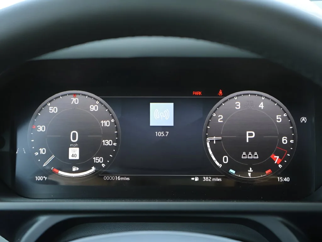 New 2026 Blue Land Rover X-Dynamic SE image 28