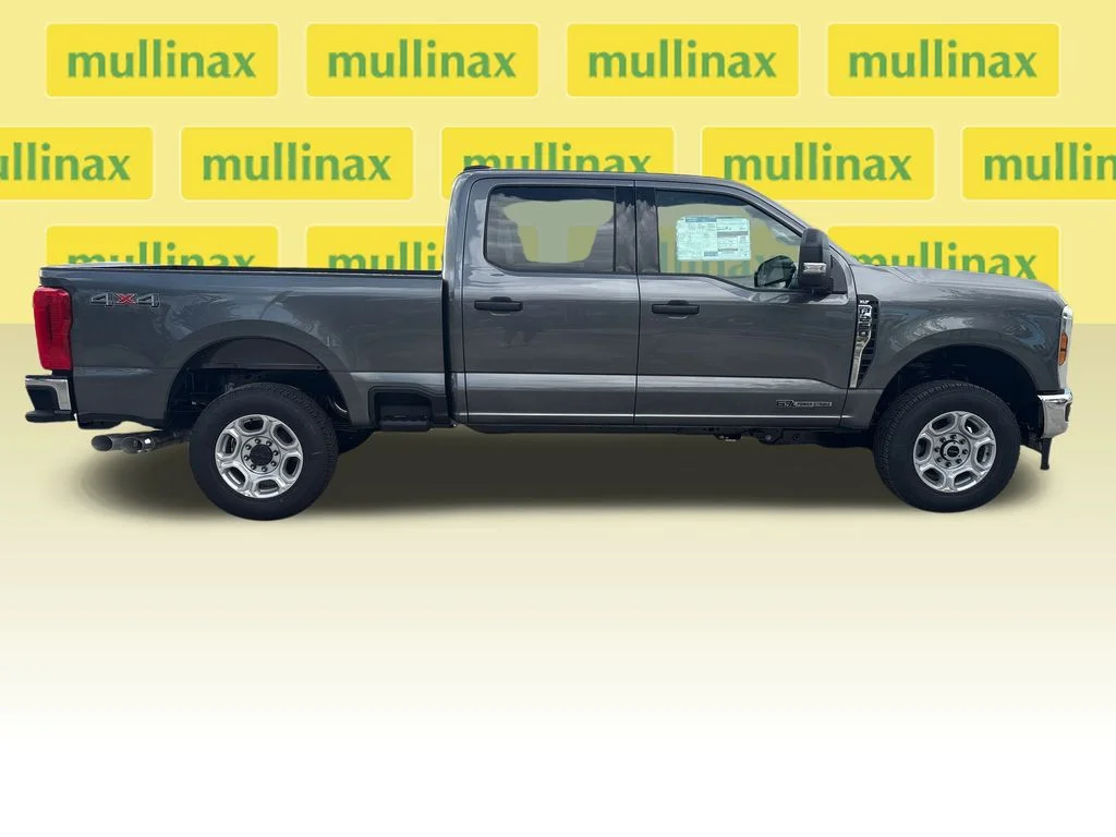 New 2026 Gray Ford XLT image 16
