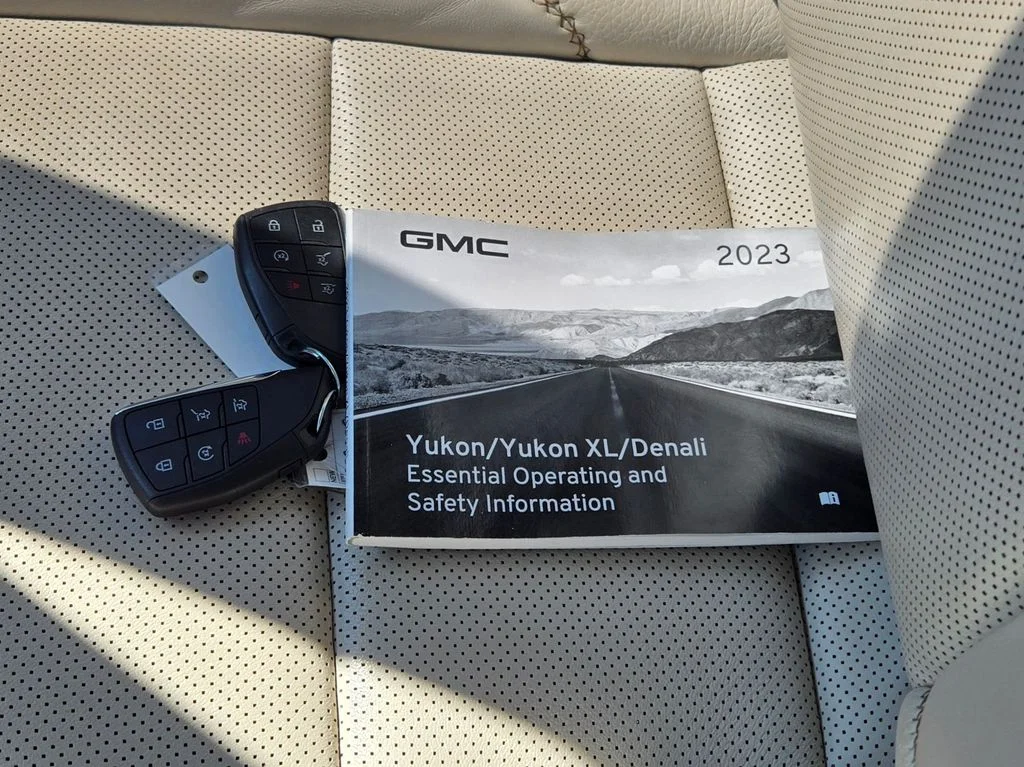 Used 2023 Black GMC Denali image 13