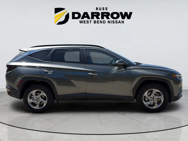 Used 2023 Gray Hyundai SEL image 8