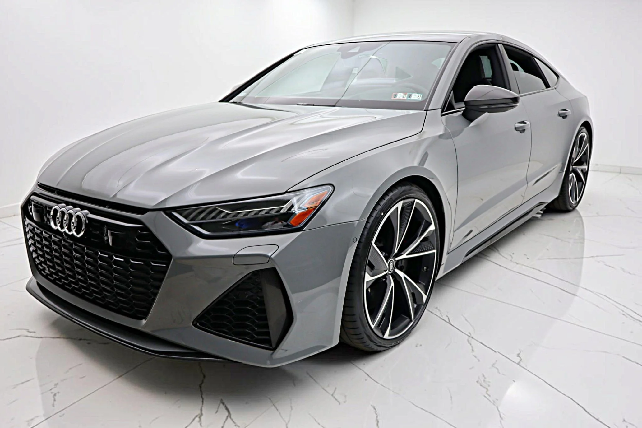 Used 2022 Gray Audi  image 13