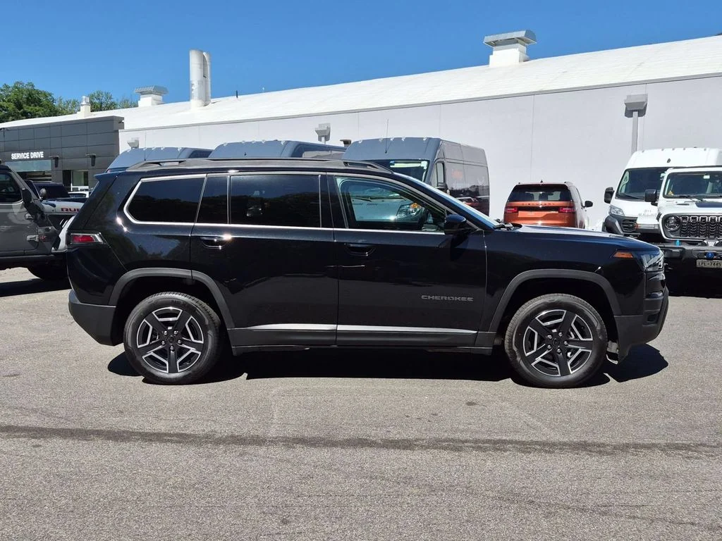 Used 2026 Black Jeep Limited image 2
