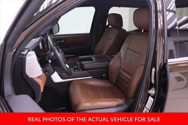 Certified Used 2022 SMOKED MESQUITE Toyota  image 4
