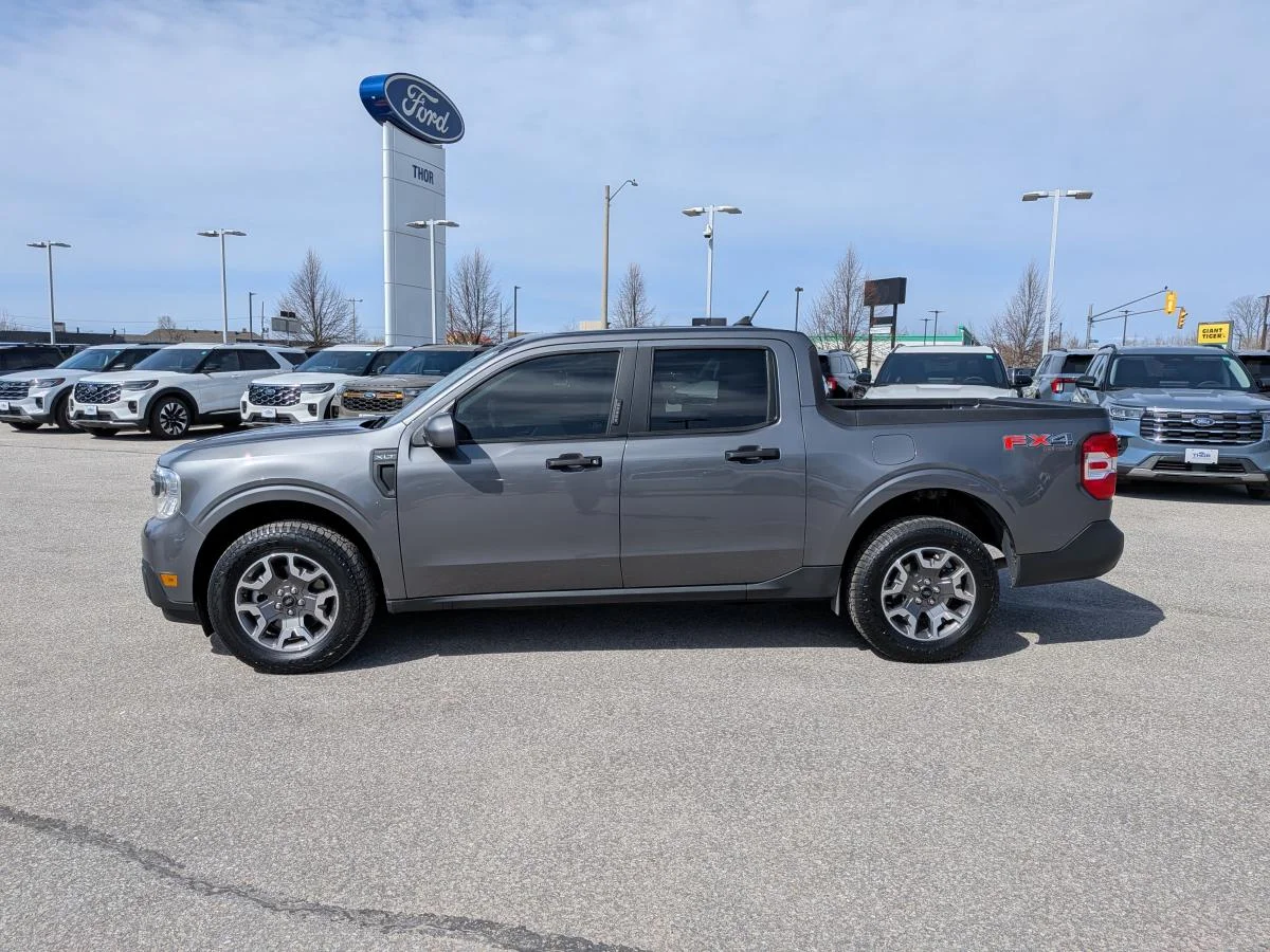 Used 2023 Grey Ford XLT image 10