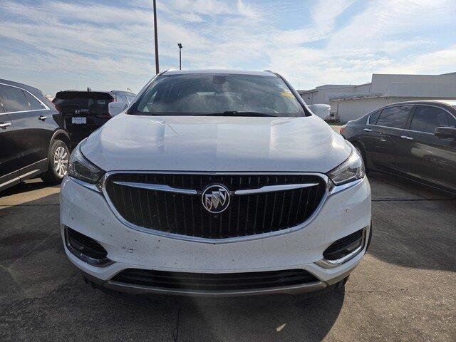 Used 2020 Summit White Buick Essence image 6