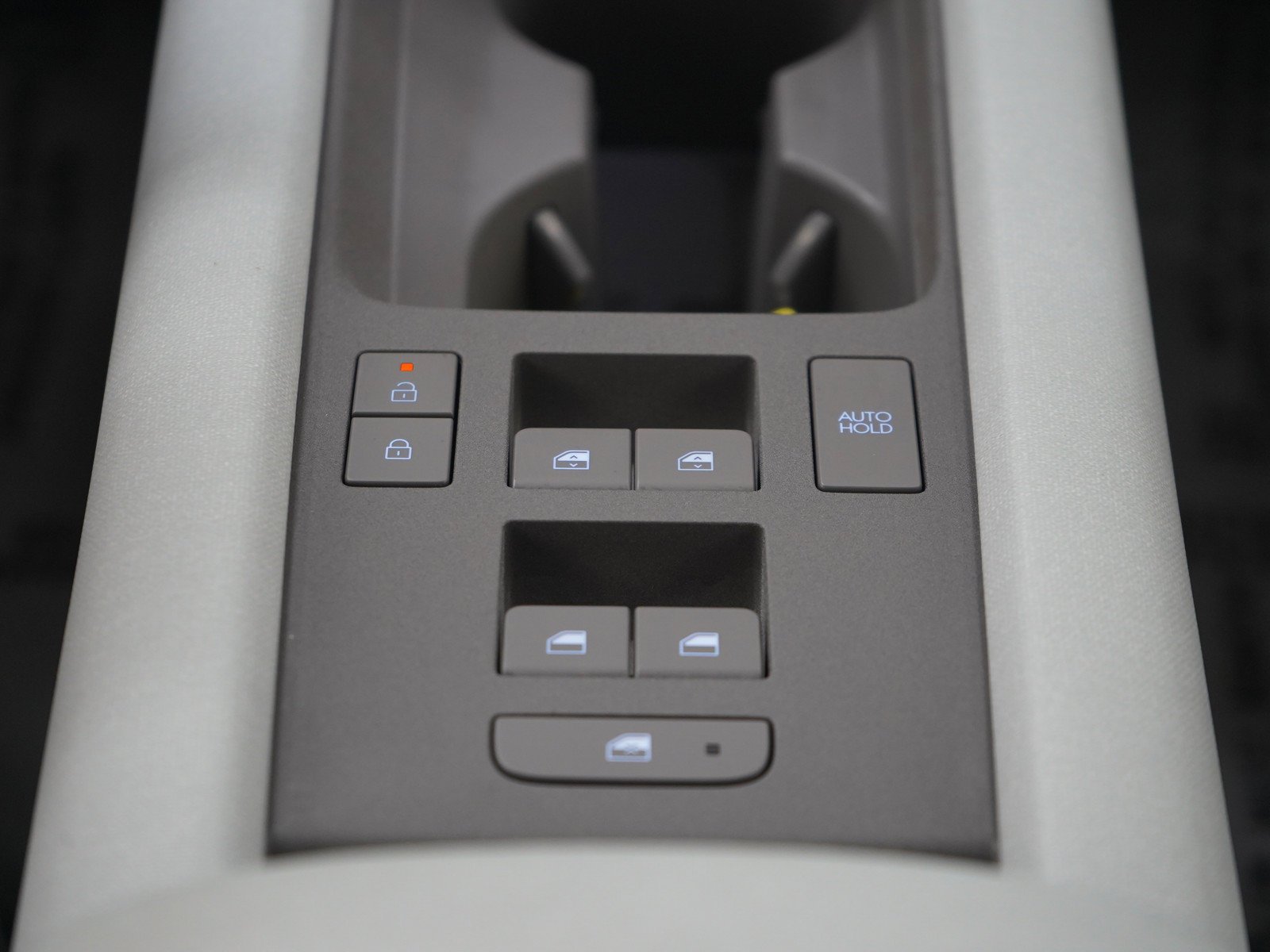 2023 Hyundai IONIQ 6 Limited - Photo 18