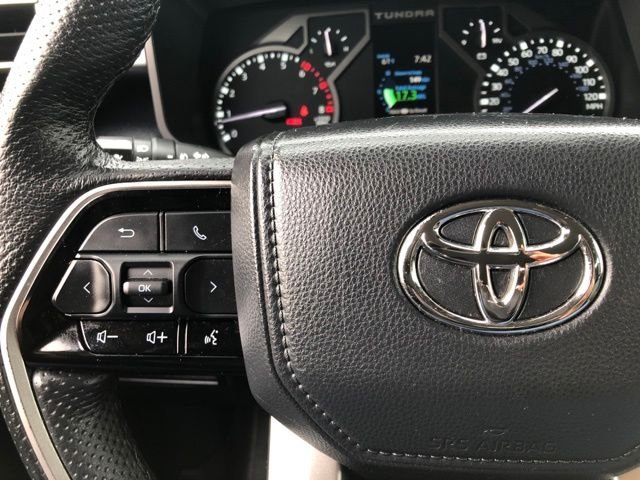 Used 2023 Green Toyota SR5 image 27