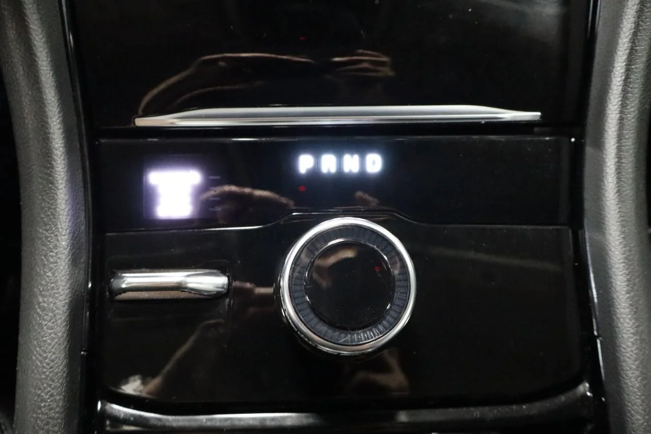Used 2021 Silver Zynith Jeep Limited image 24