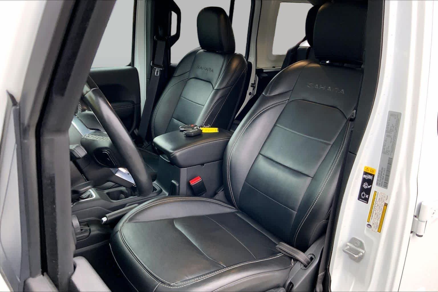 Used 2023 Bright White Clearcoat Jeep Sahara image 7