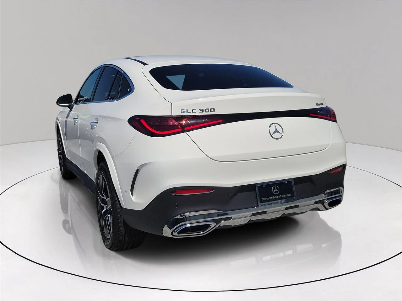 New 2027 Polar White Mercedes-Benz GLC 300 image 6