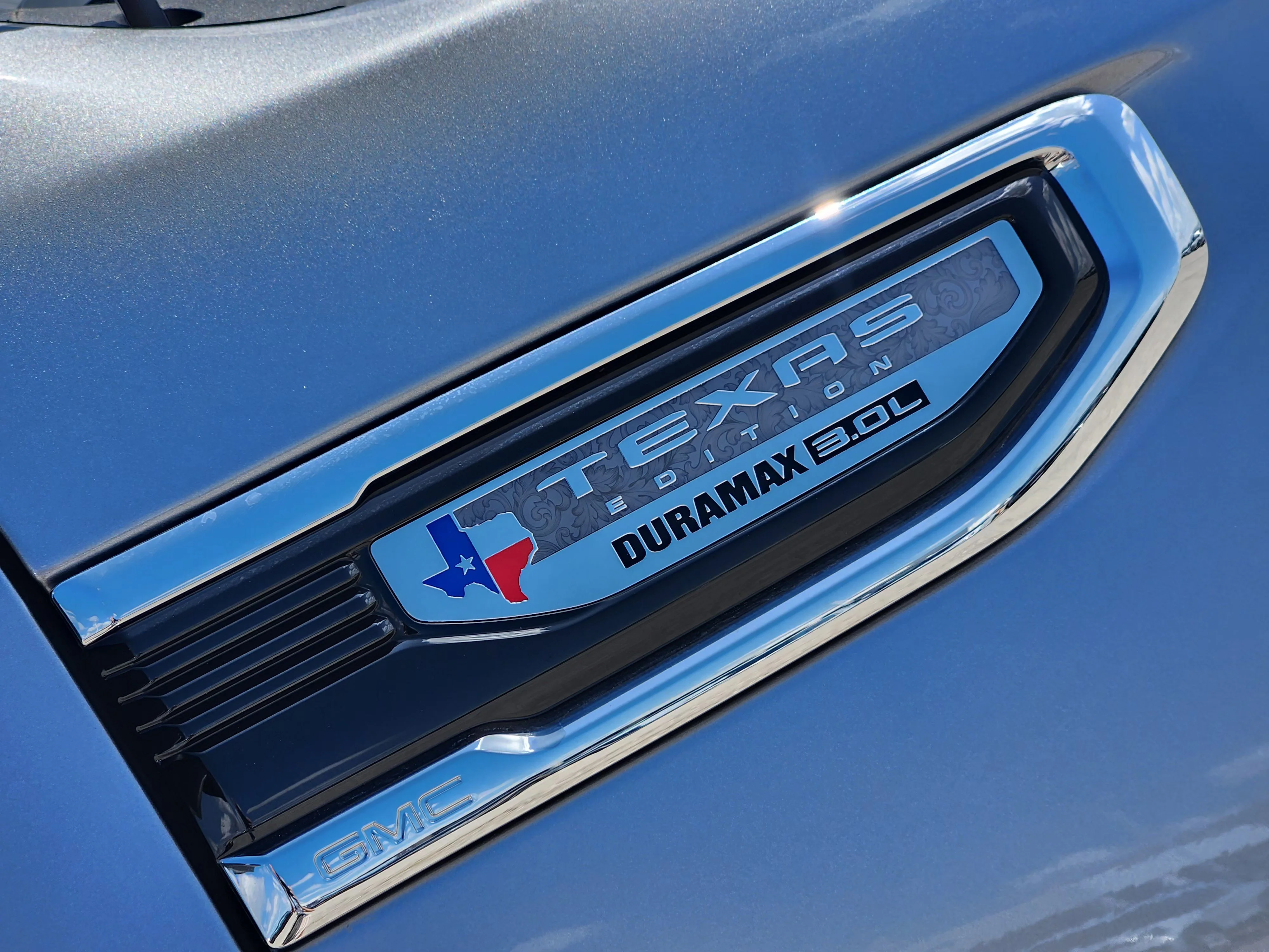 Used 2026 Sterling Metallic GMC SLT image 12