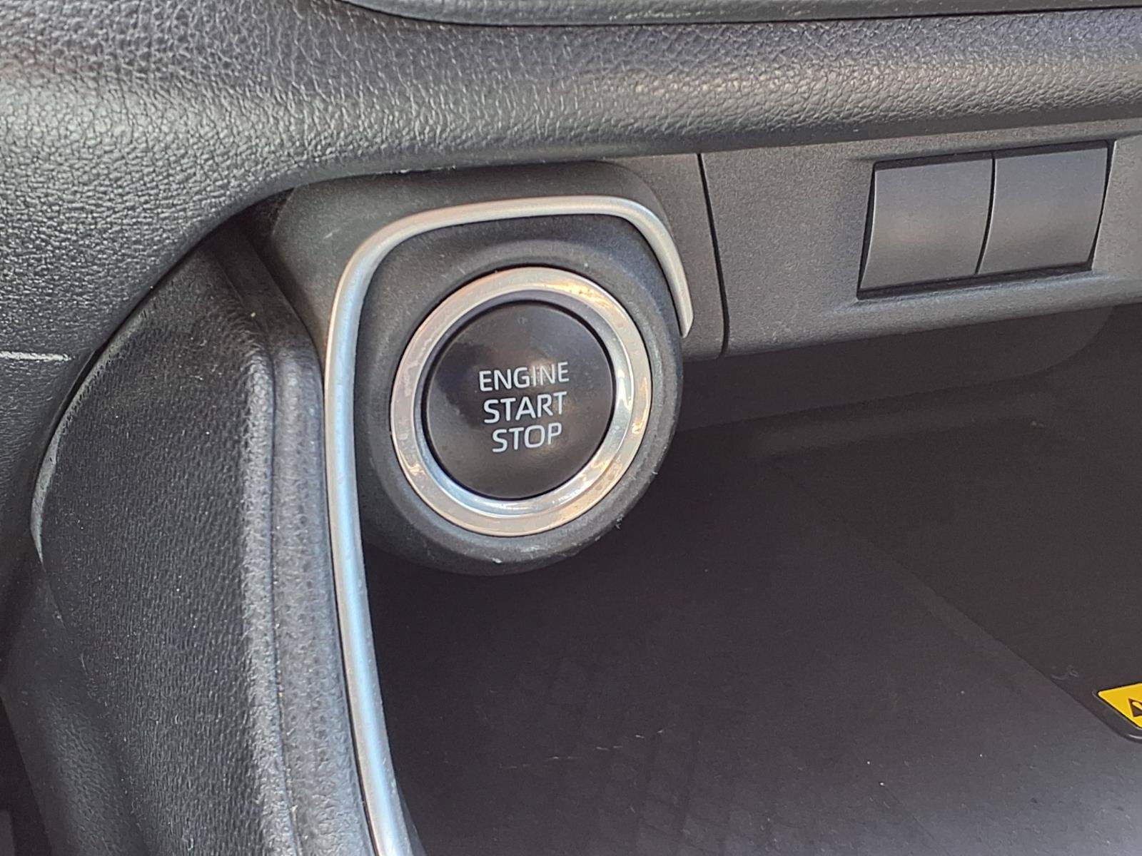 Certified Used 2024 Pearl Toyota XLE image 14